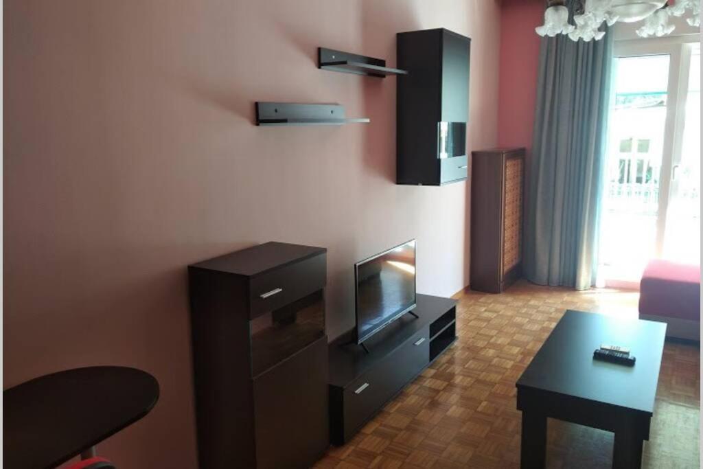 Debby'S Central Apartment Kavala Exterior photo