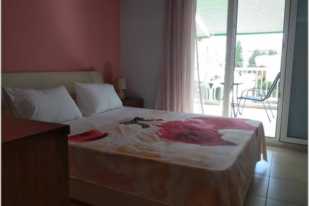 Debby'S Central Apartment Kavala Exterior photo